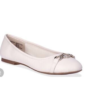 CHAPS Womens Size 8.5 Shoes Natalia Comfort Flats Embellished Fronts Beige New